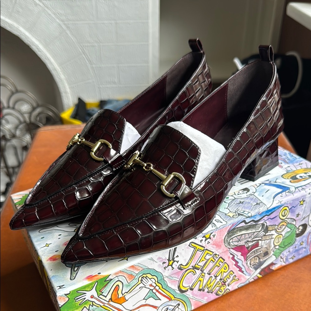 Jeffrey Campbell Brown Croc-Embossed Flats